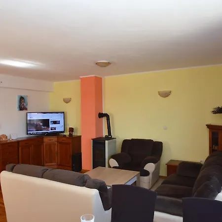 Apartman Vesna 2 *